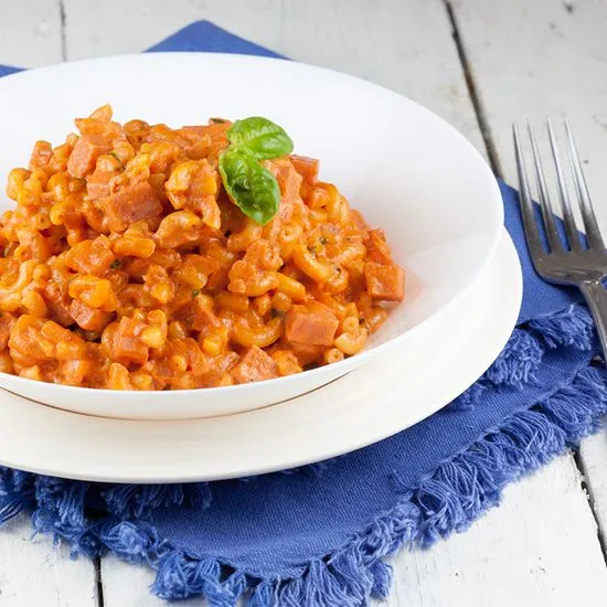 Recipe: Budget macaroni casserole with ham
