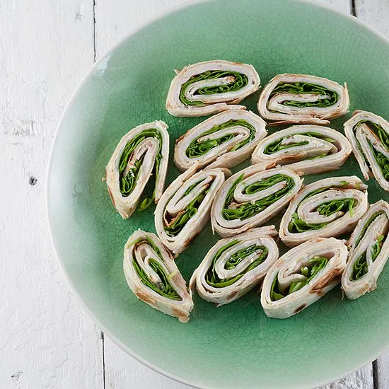 Recipe: Super fast tortilla roll-ups with chicken