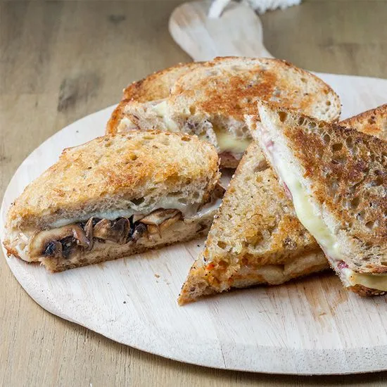 Recipe: 3 deluxe grilled cheeses