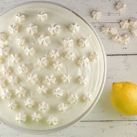 Recipe: Lemon and meringue quark pie