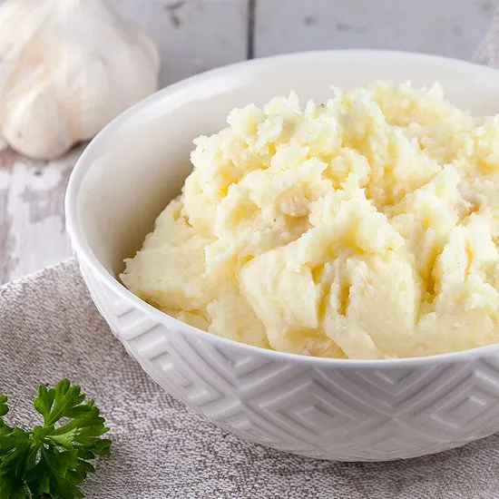 Recipe: Mashed potatoes with roasted garlic