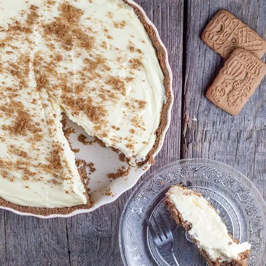 Recipe: White chocolate cheesecake with ginger cookies