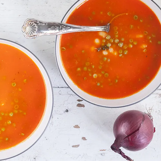 Recipe: Roasted red pepper and bean soup