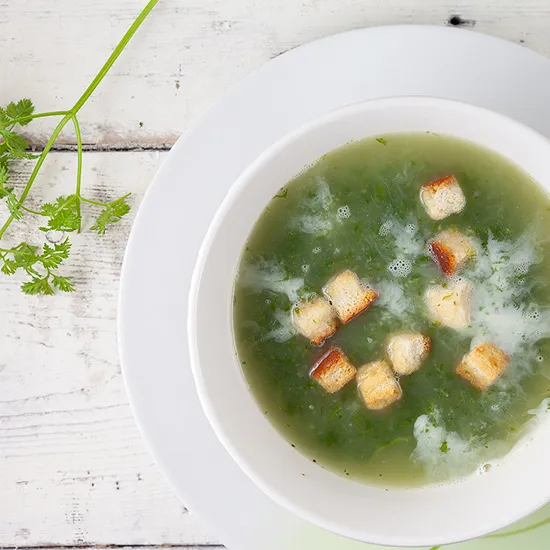 Recipe: Chervil soup with croutons