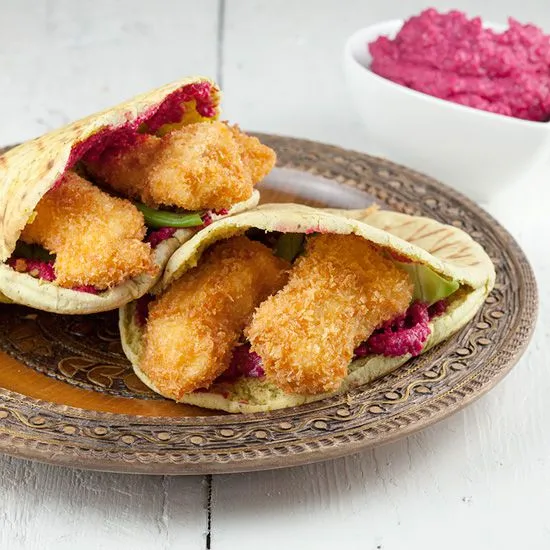 Recipe: Crispy chicken and hummus pita