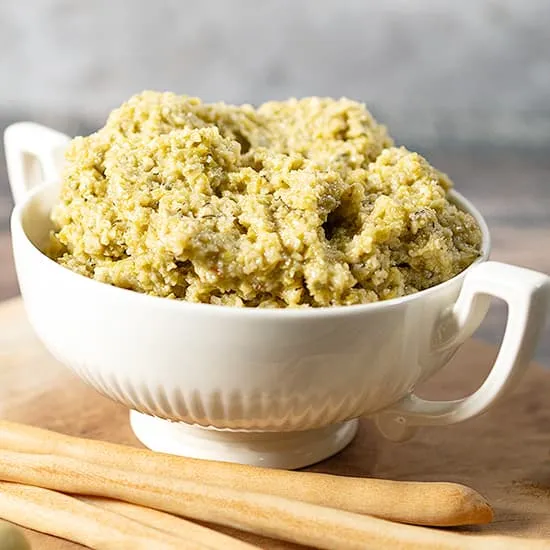 Recipe: Olive tapenade with garlic and capers