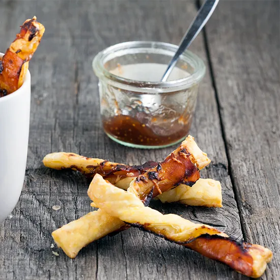 Recipe: Puff pastry ham and cheese sticks