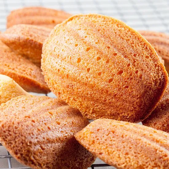 Recipe: Classic French madeleines