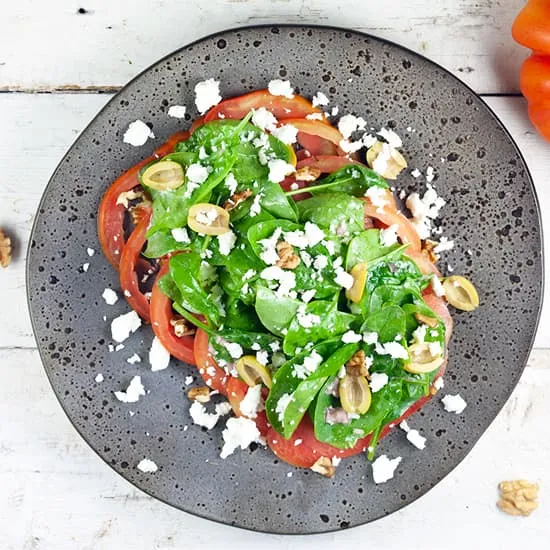 Recipe: Tomato spinach salad