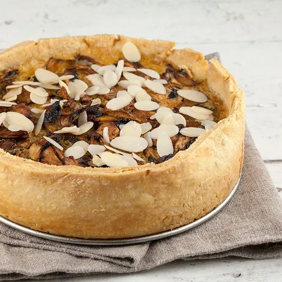 Recipe: Dairy-free white asparagus and mushroom quiche