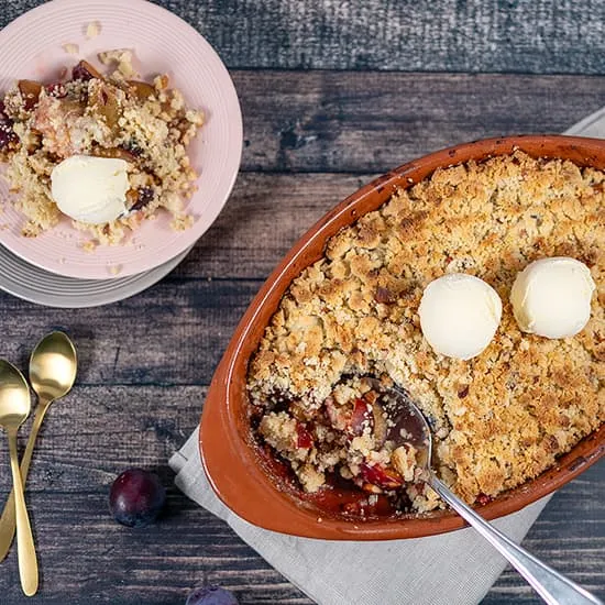 Recipe: Plum crumble