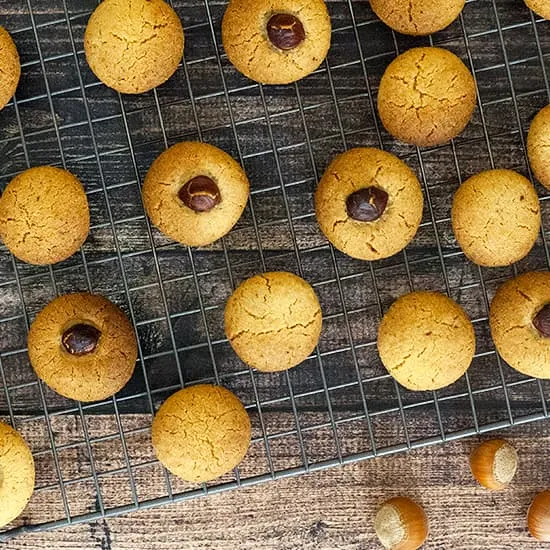 Recipe: Hazelnut cookies