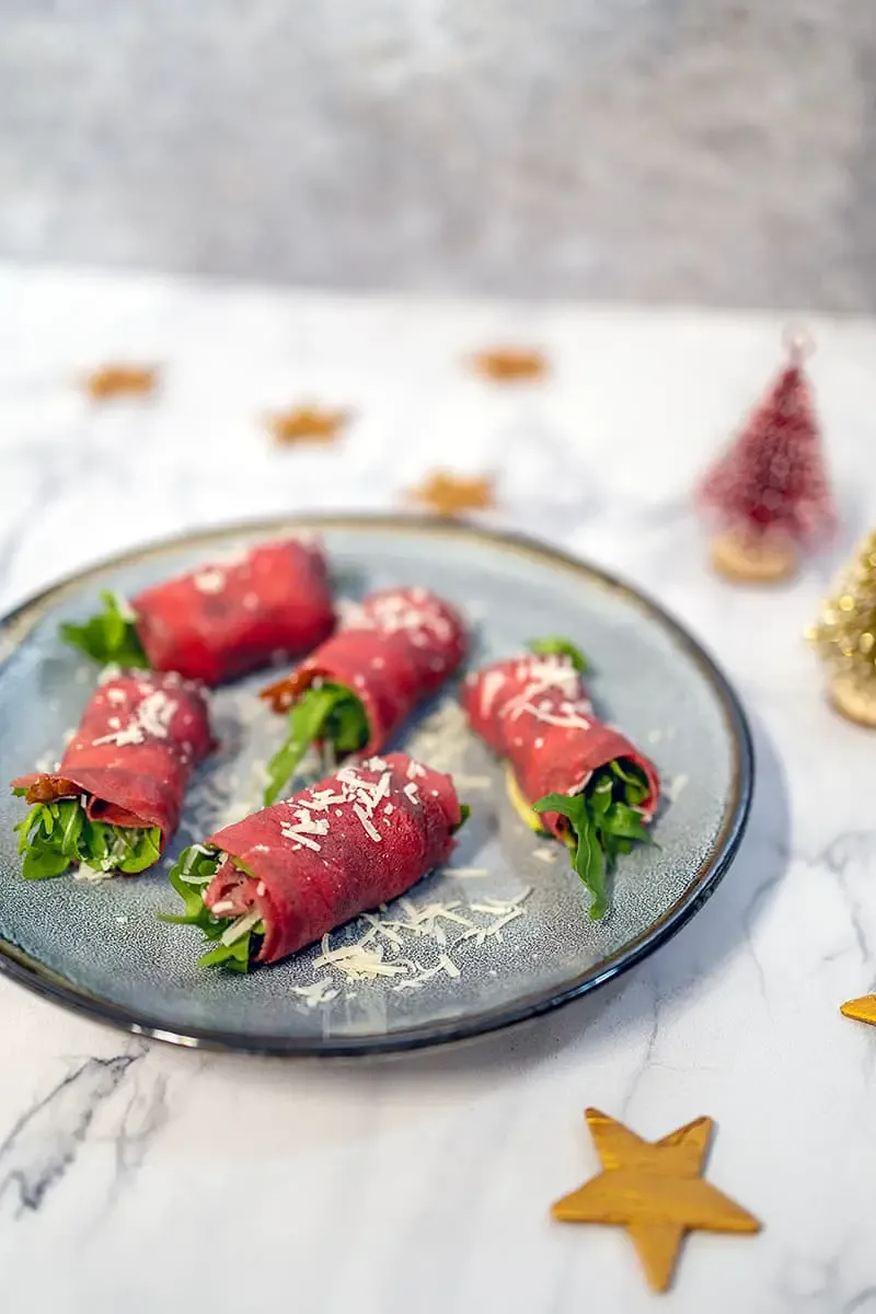 Carpaccio rolls