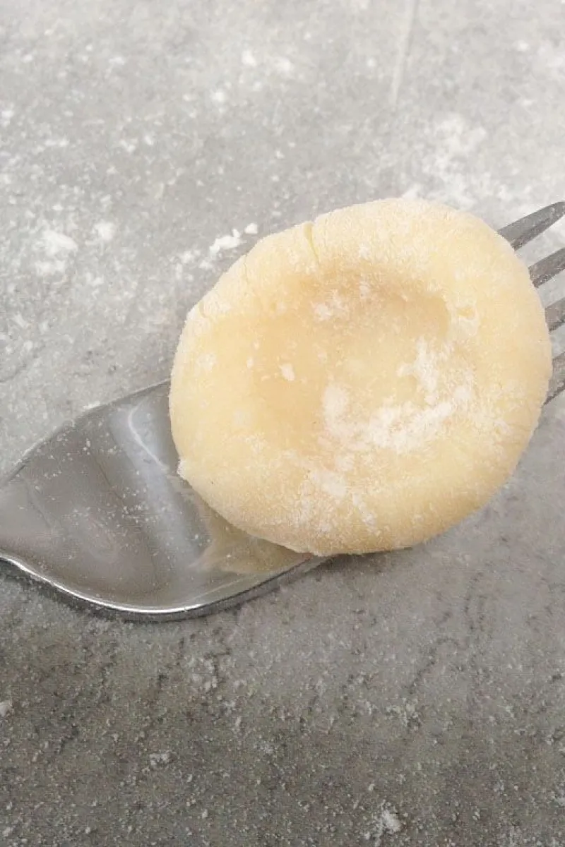 Making gnocchi