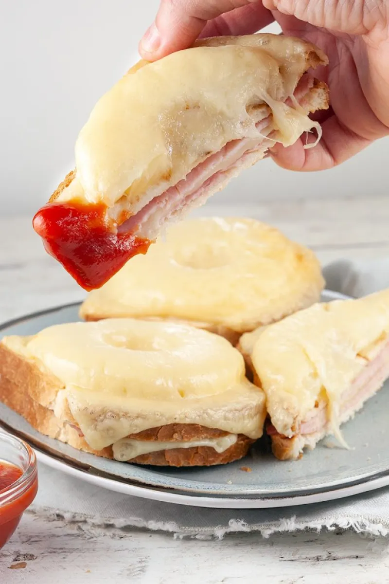 Hawaiian toastie