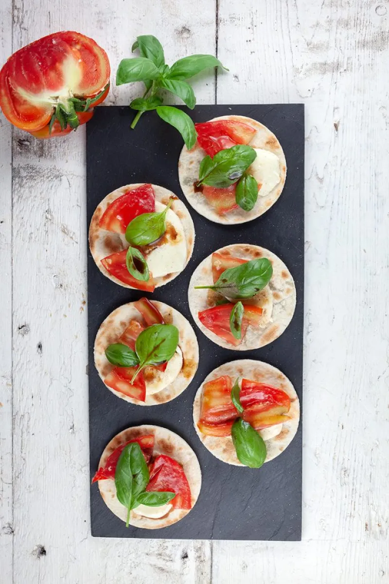Vegetarian tortilla appetizers