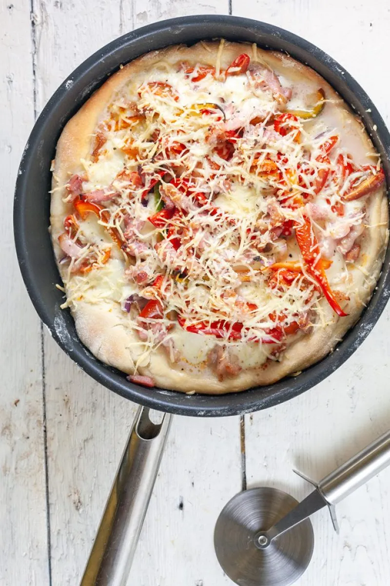 Pan pizza