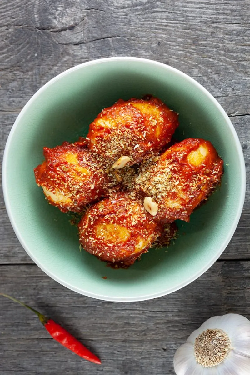 Sambal goreng telor