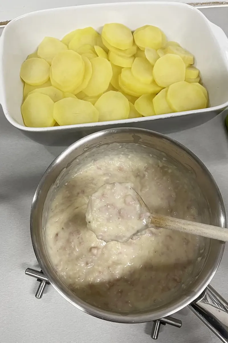 Creamy Dutch potato casserole (Aardappel Anders) - step 2