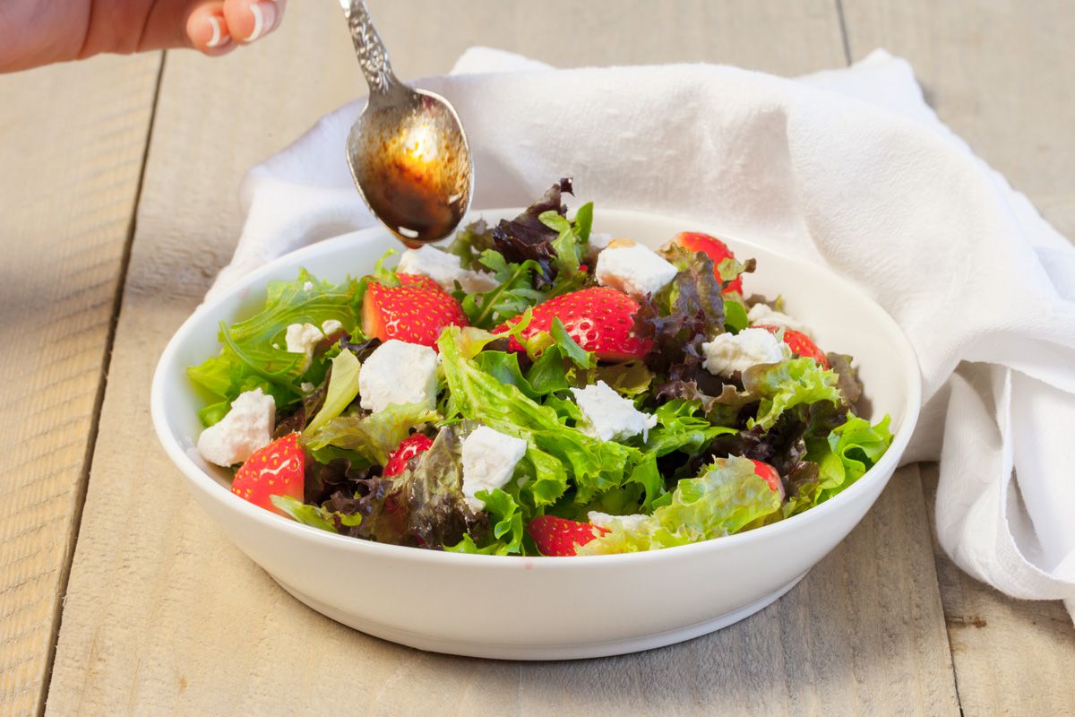 Strawberry and goat cheese salad