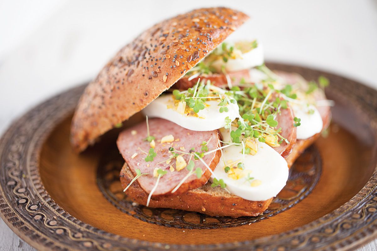 Mozzarella grilled beef sandwich