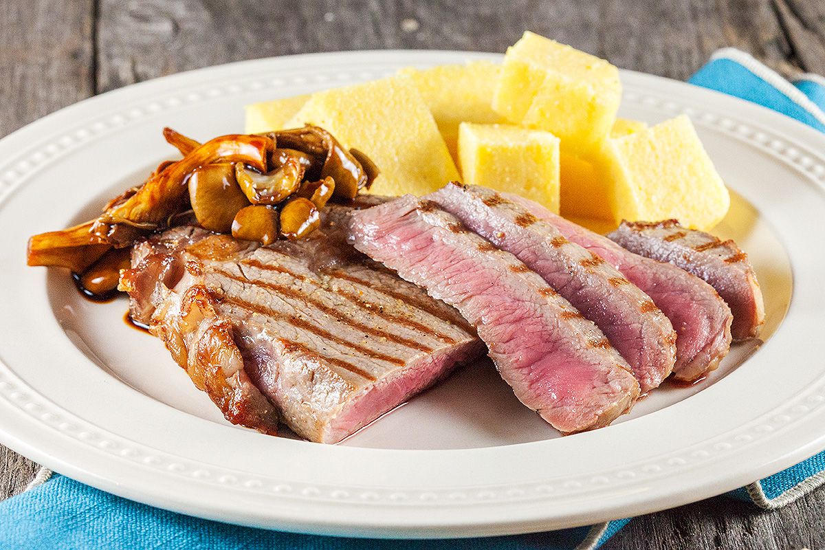 Black Angus beef with polenta and sweet sour oyster mushrooms