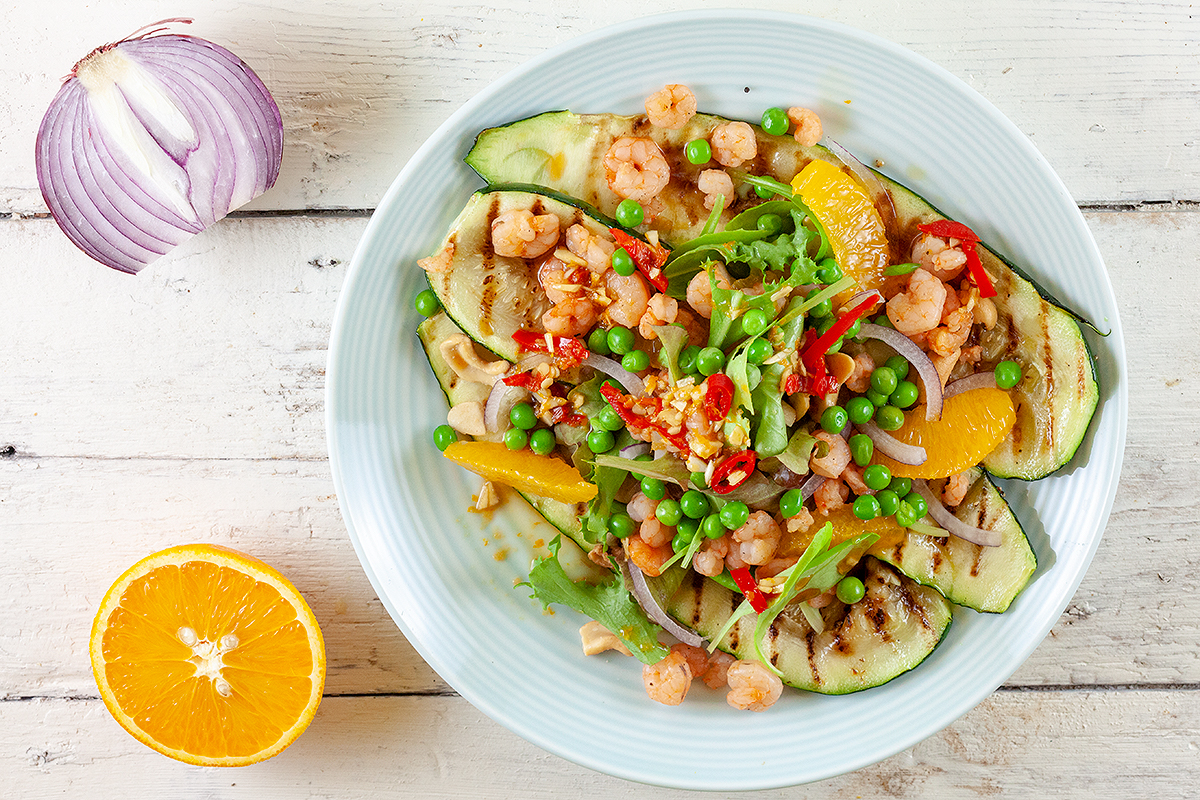 Zucchini and shrimp salad