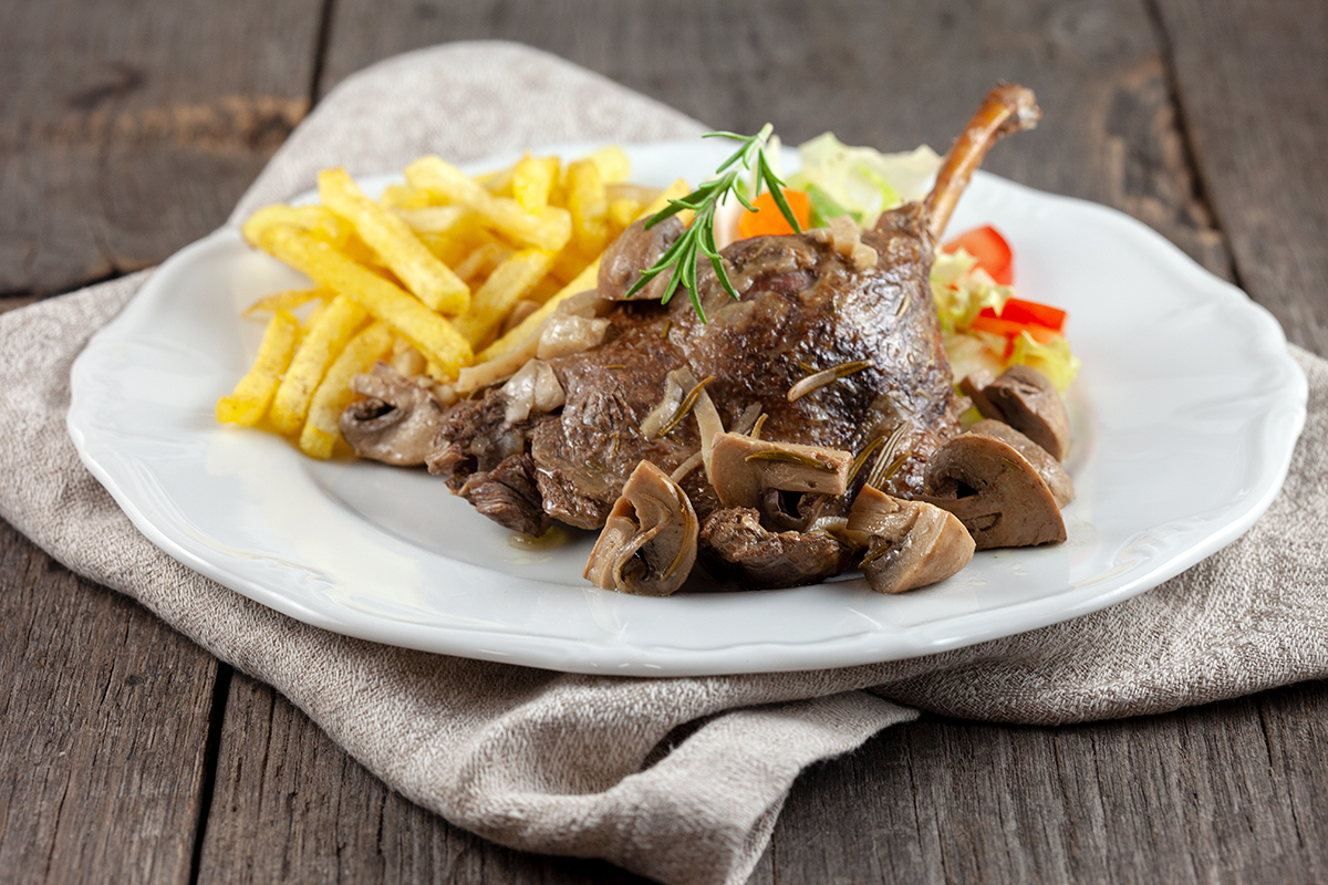 Slow cooker duck legs