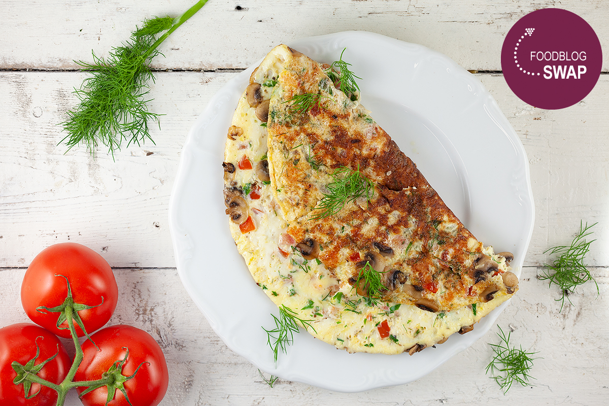 Herb omelette with shrimps
