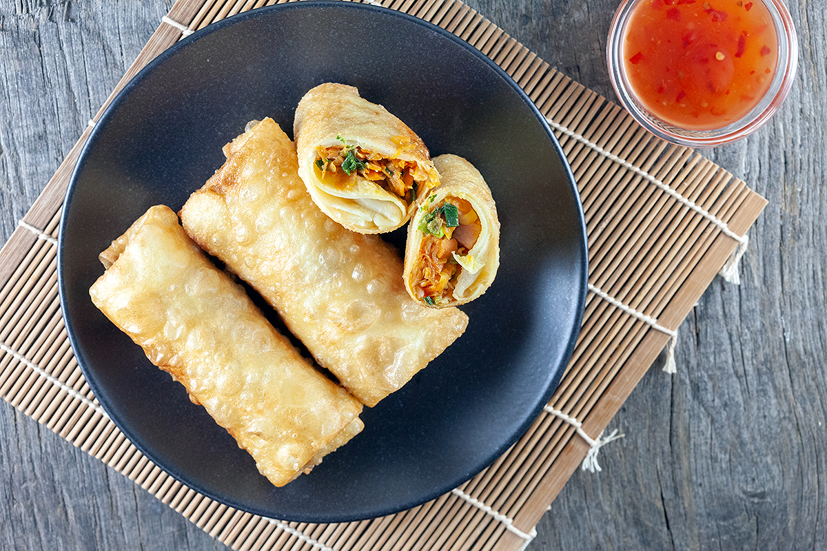 Ham and chicken lumpia