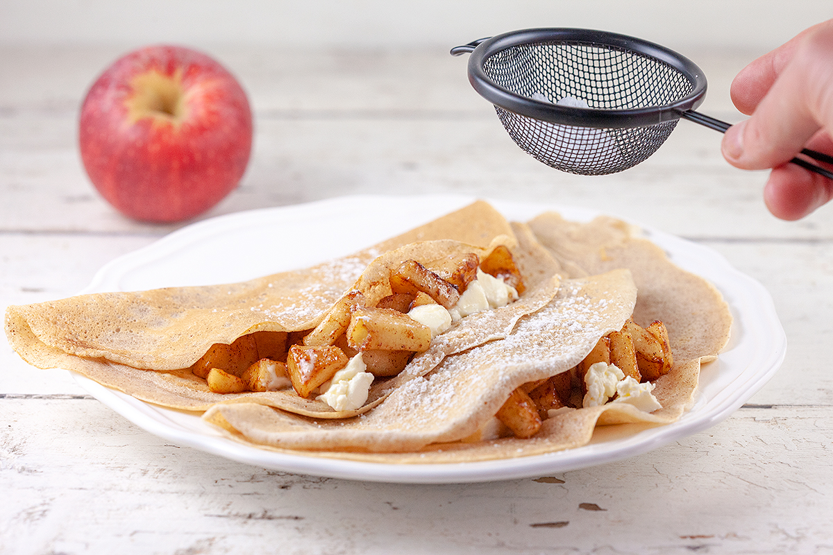 Cinnamon crepes
